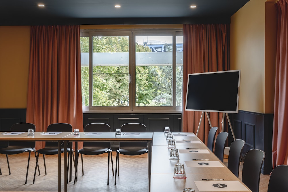 Moxy Paris La Villette 46/56