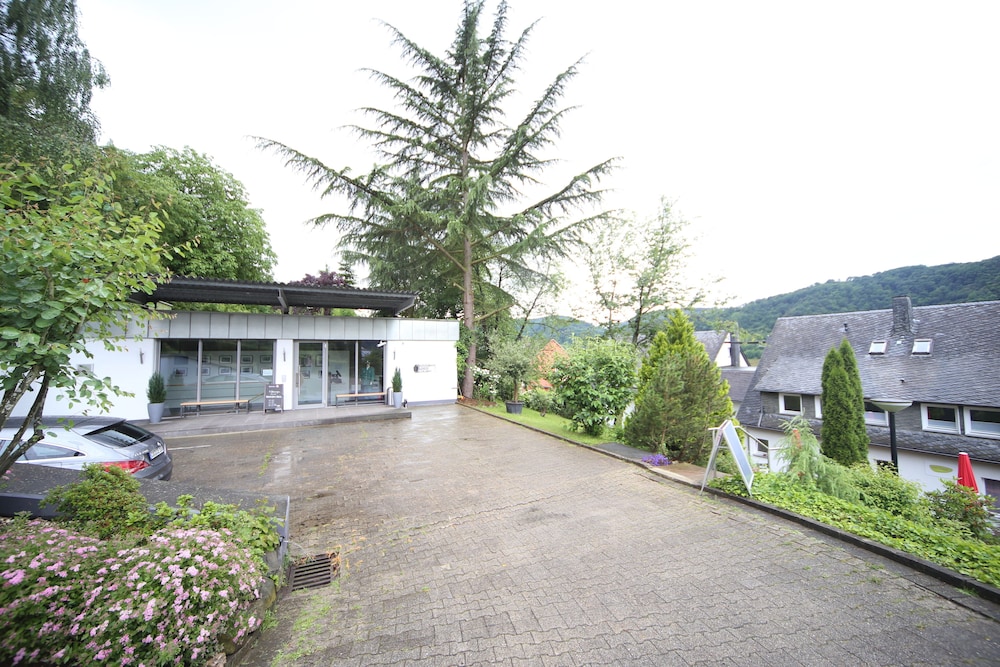 Hotel Vintage Am Bundesbank-Bunker 5/50