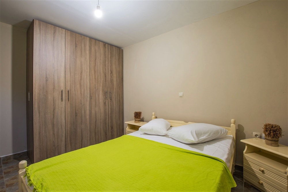 FAMILY, APARTMENT, POOL VIEW, GROUND FLOOR