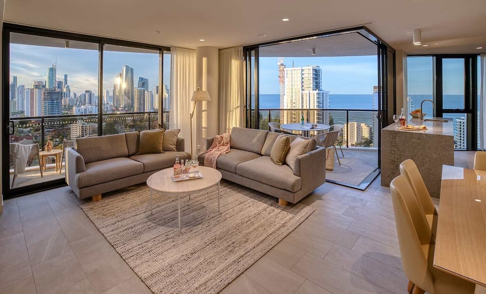 Encore Broadbeach 32/50