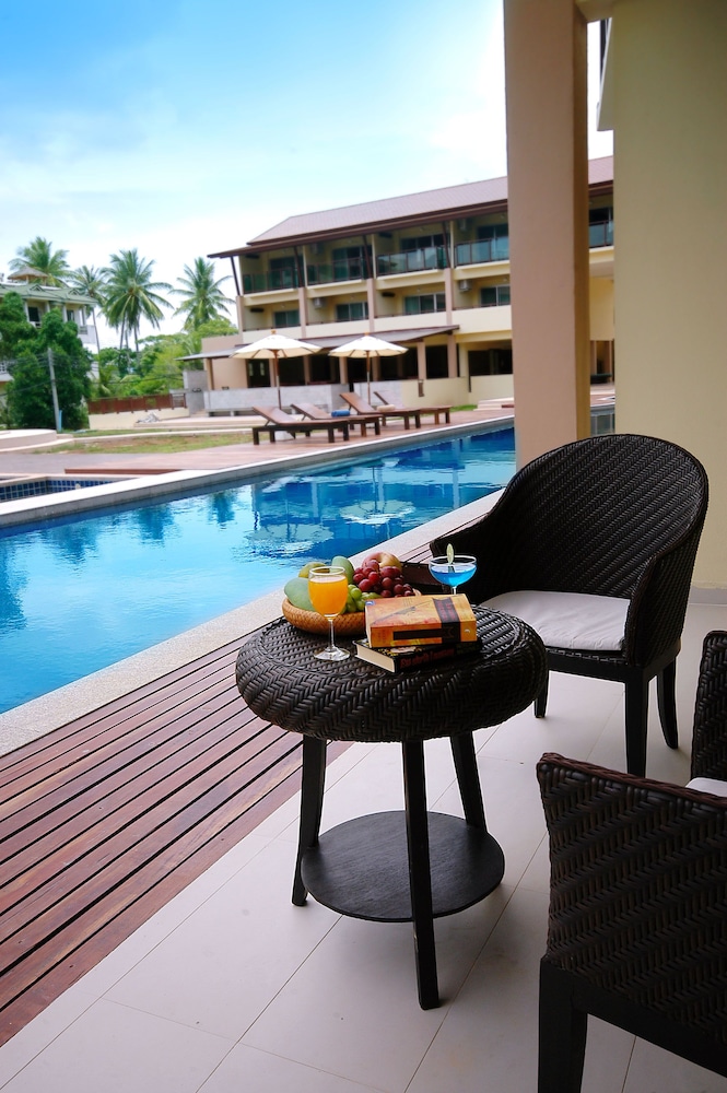 Lanta Pura Beach Resort 17/28