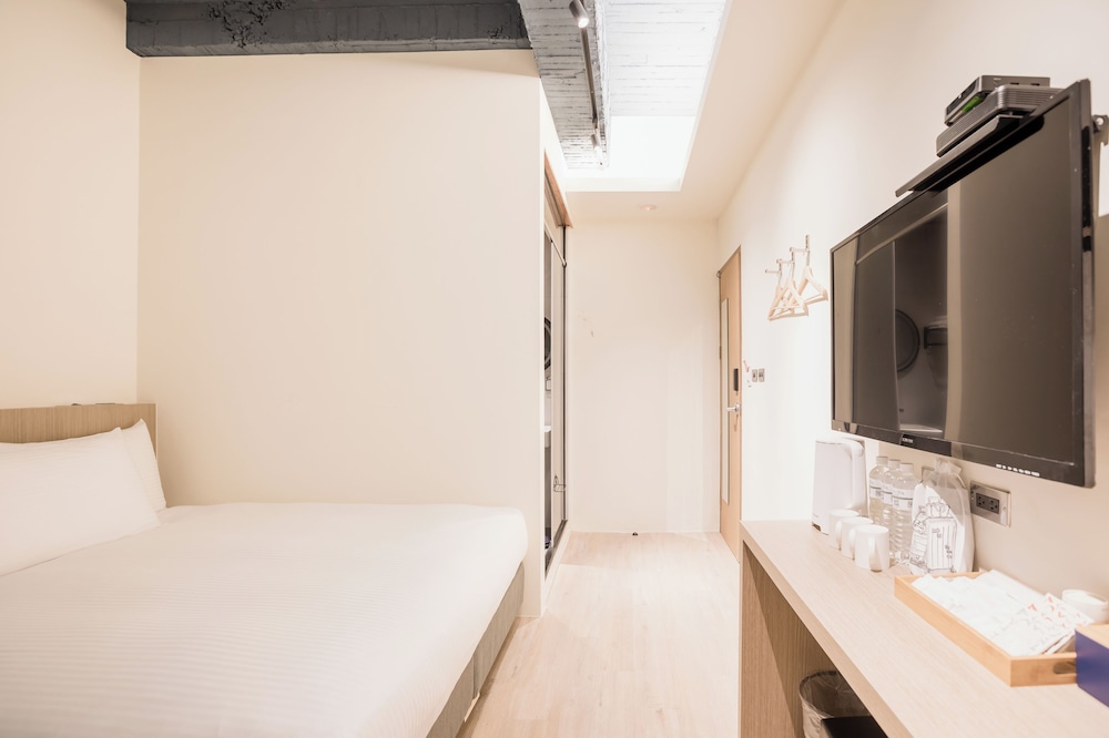 Traveller-Inn Tiehua Light Spot Hotel 27/27