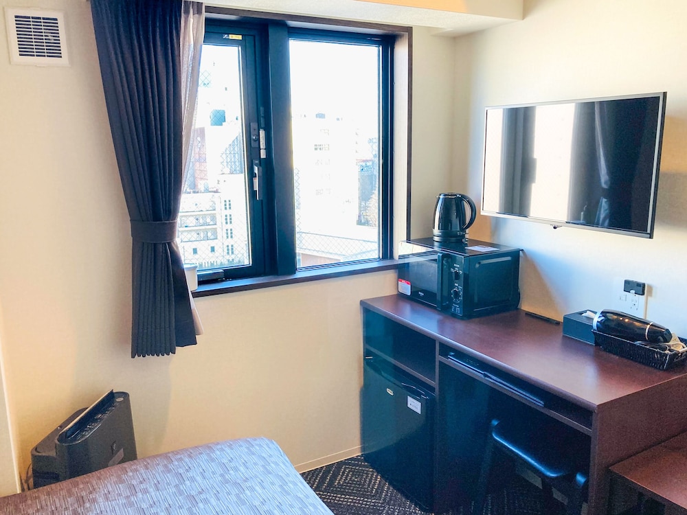 Hotel Livemax Sendai Hirose-dori 14/18