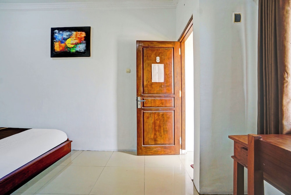 Hotel O near UNISLA formerly Homestay Bougenville 26/44