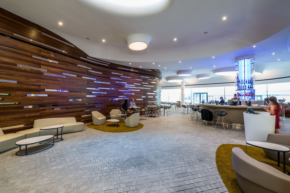 Doubletree By Hilton Wroclaw 11/77
