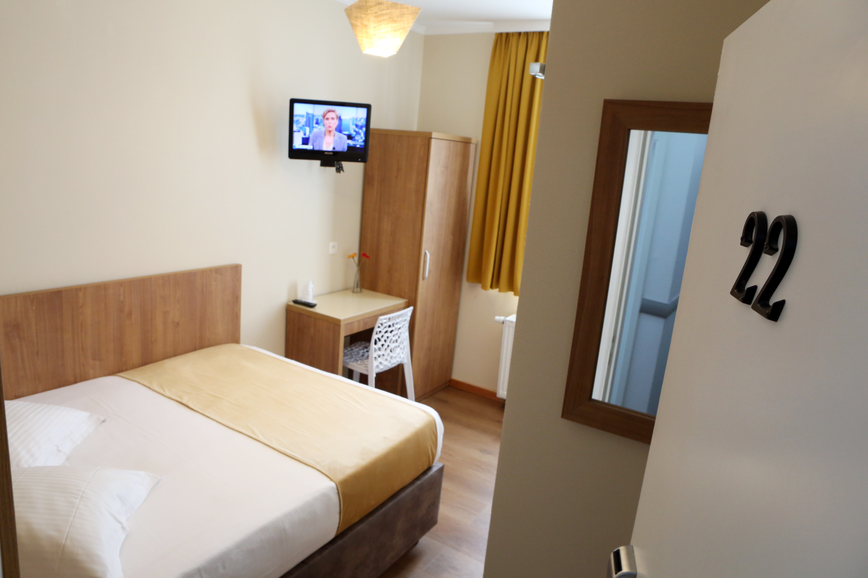 Sun Hotel 14/54