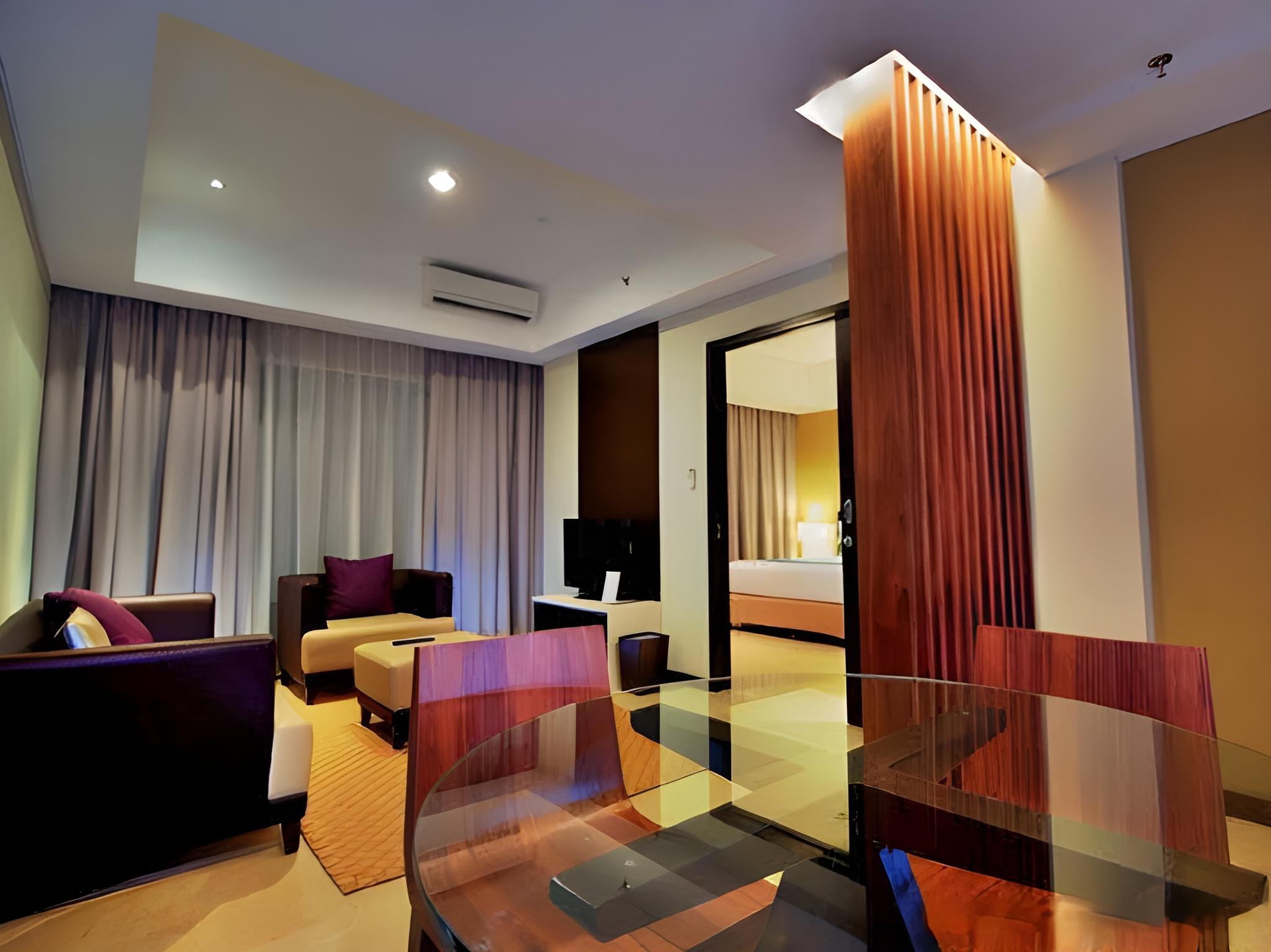 Soll Marina Hotel And Conference Center Bangka 28/47