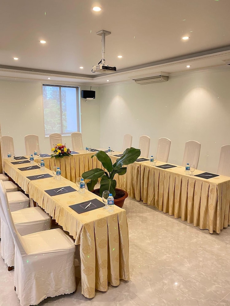 Lotus Vung Tau Resort 36/62