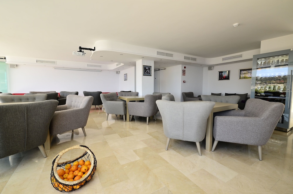 Aparthotel Ola Blanca 23/50
