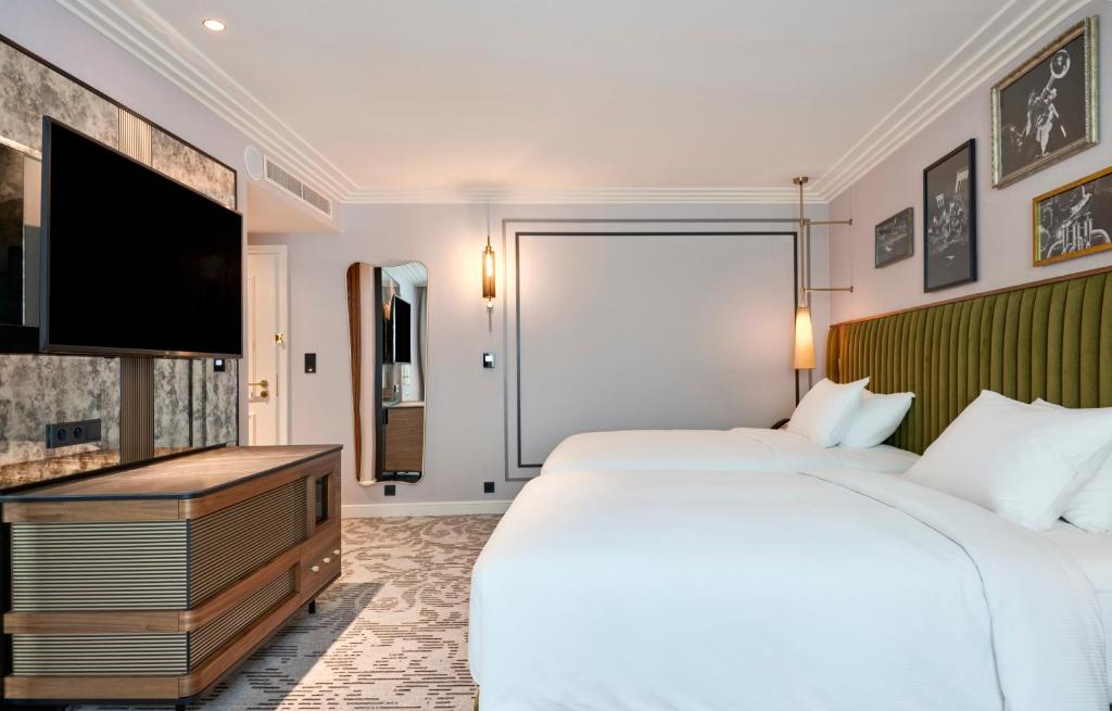 Deluxe, 2 Double Beds