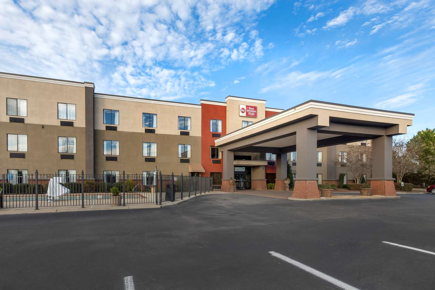 Best Western Plus Gadsden Hotel & Suites 21/22