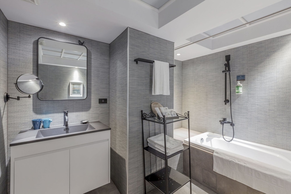CU Hotel Kaohsiung 28/31