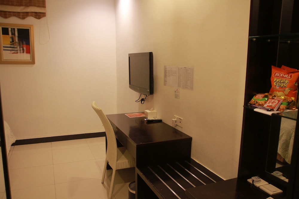 Grand TW Batam Center Hotel & Convention 56/64