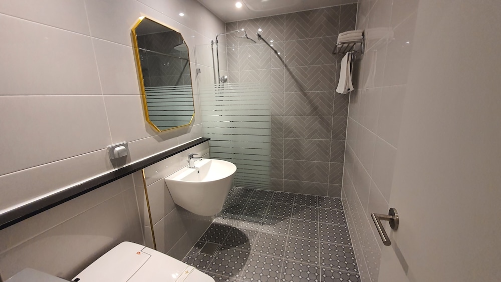 Hotel Amaranth 13/45