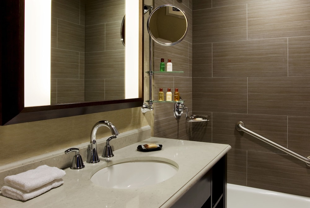 Sheraton Brooklyn New York Hotel 11/27