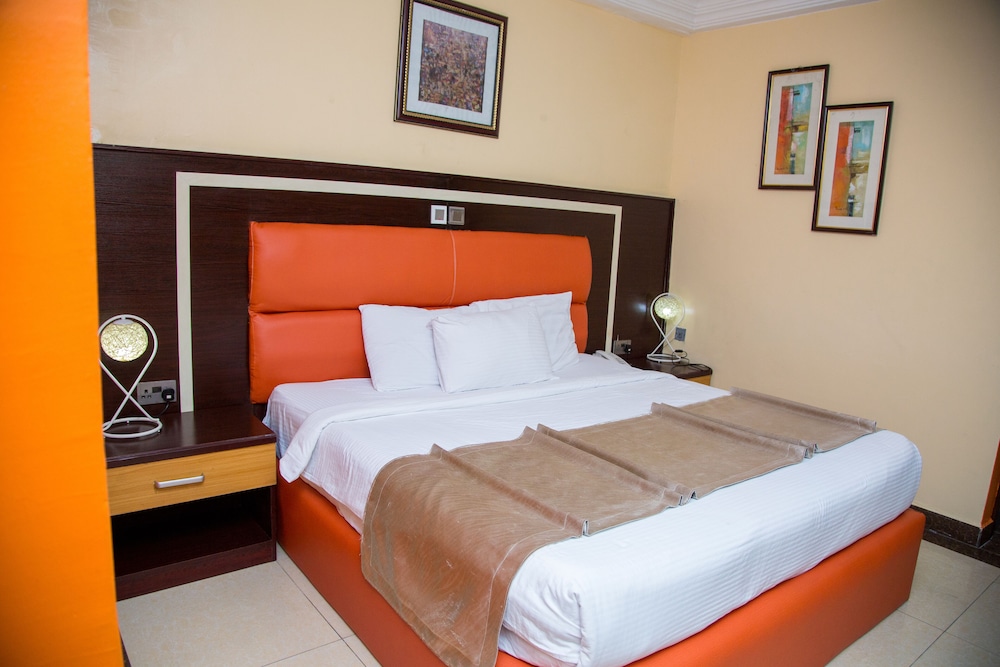 Swiss Spirit Hotel And Suites Danag 12/52