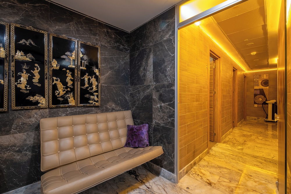 La Wisteria Boutique Hotel 45/66