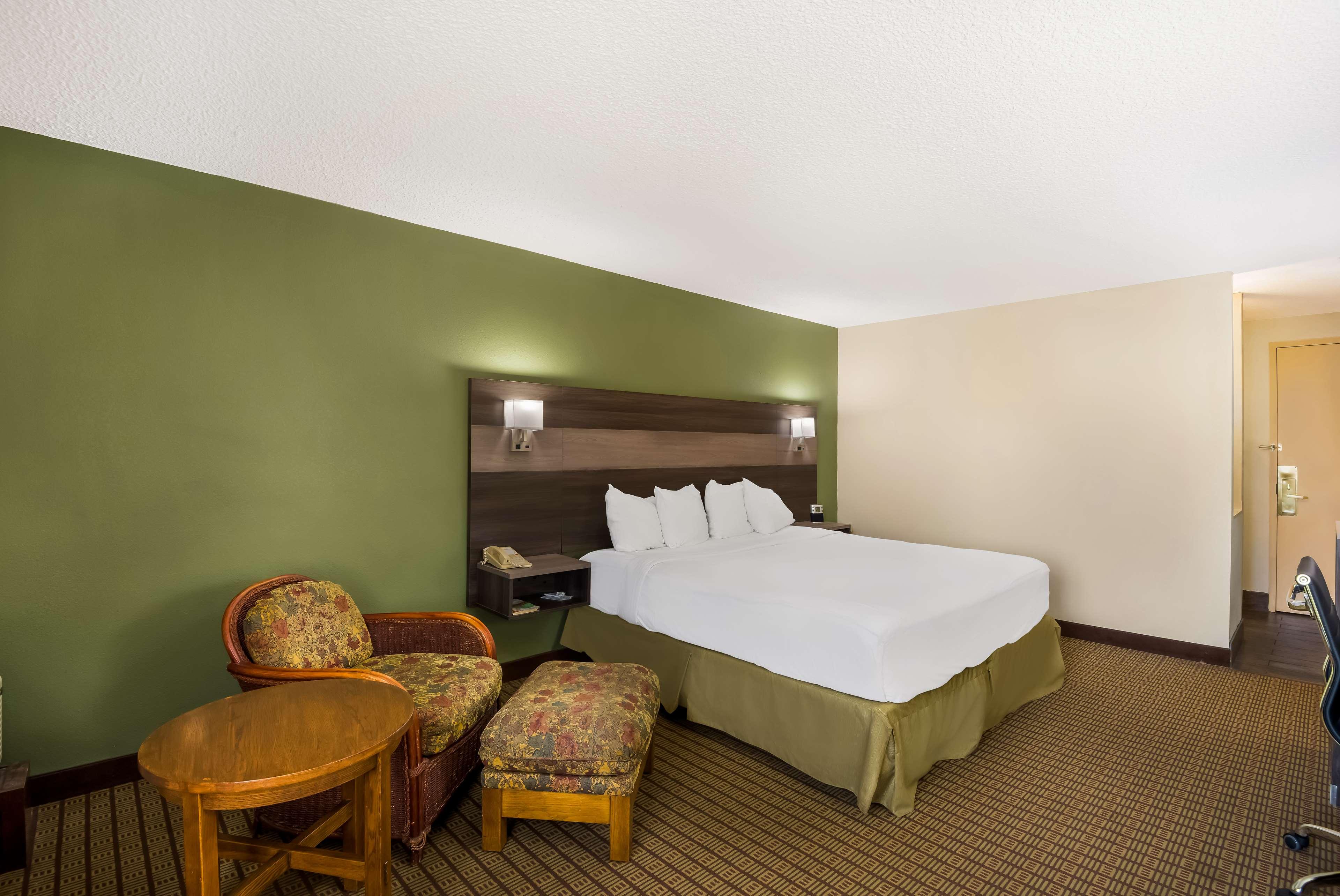 غرفة بسرير كينج لذوي الإعاقة، Best Western Prairie Inn & Conference Center 3/4