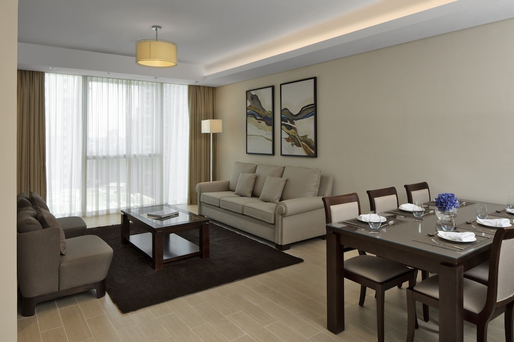 Dusit Doha Hotel 44/66