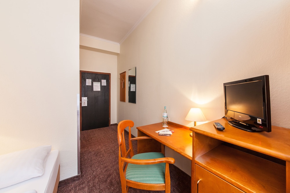 Hotel Ahl Meerkatzen 40/61