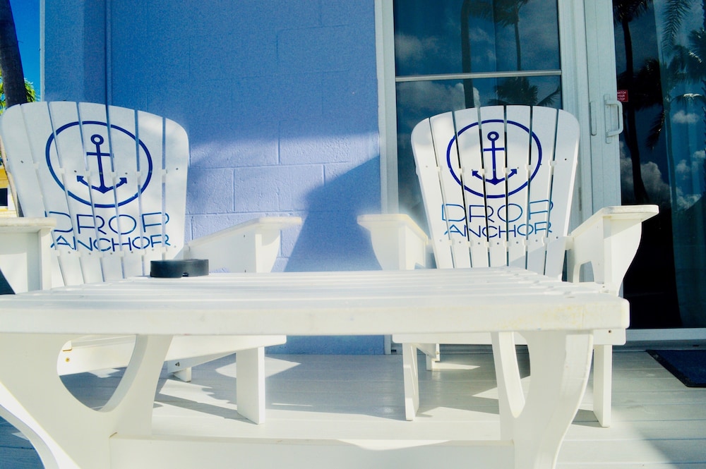 Drop Anchor Resort and Marina 8/50
