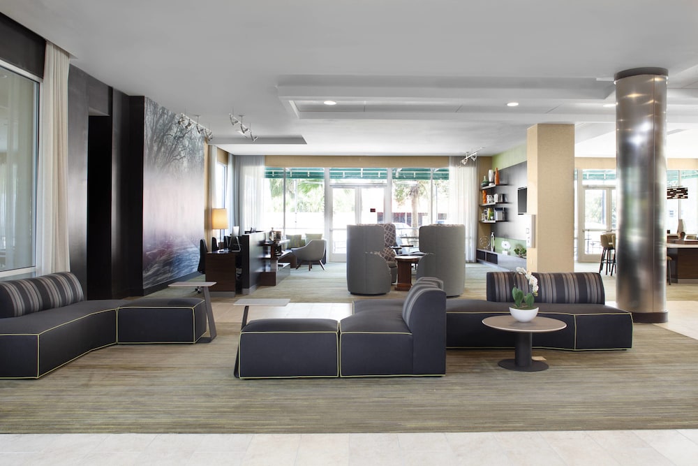 Courtyard By Marriott Deland Historic Downtown 27/47