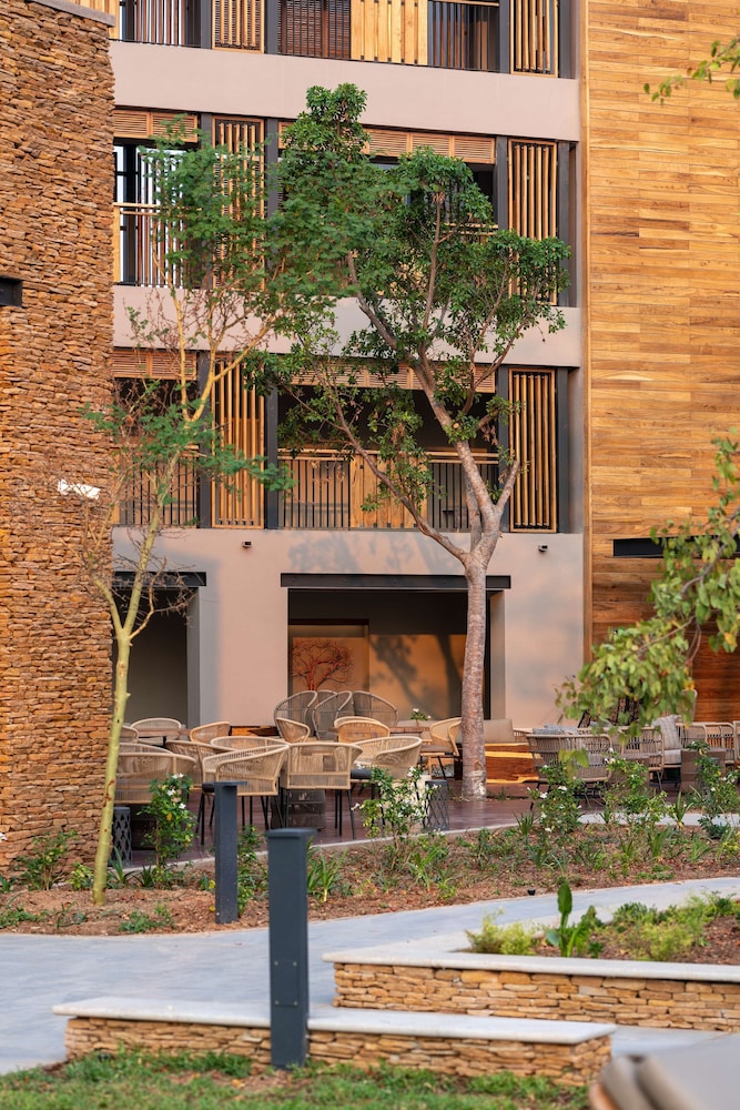 Radisson Blu Mosi-oa-Tunya Livingstone Resort 5/50