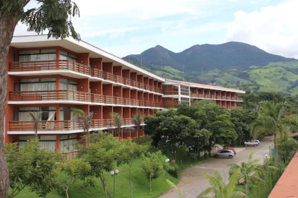 HOTEL FAZENDA VALE DA MANTIQUEIRA 7/72