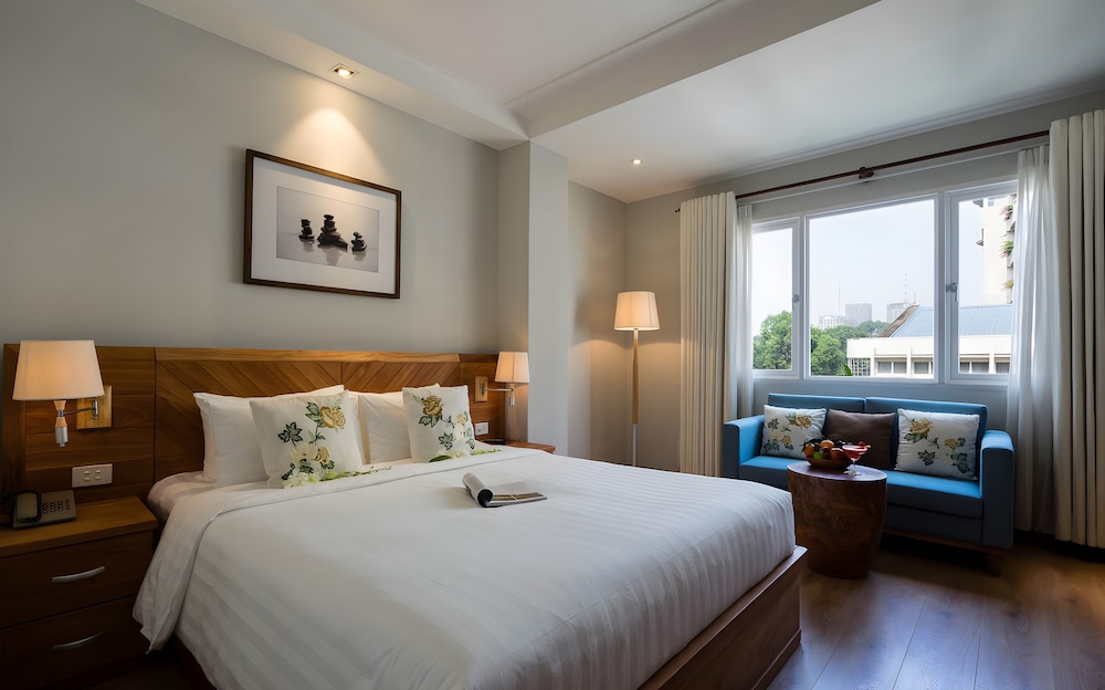 Silverland Yen Hotel 11/50