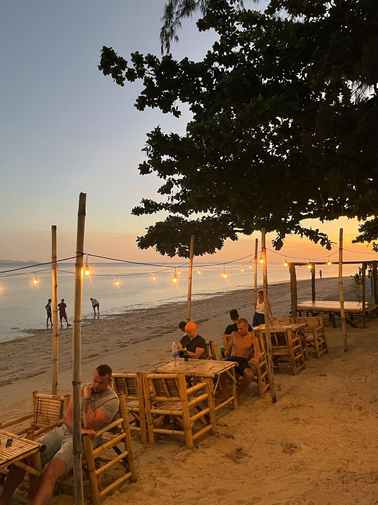Phangan Great Bay Resort 51/55