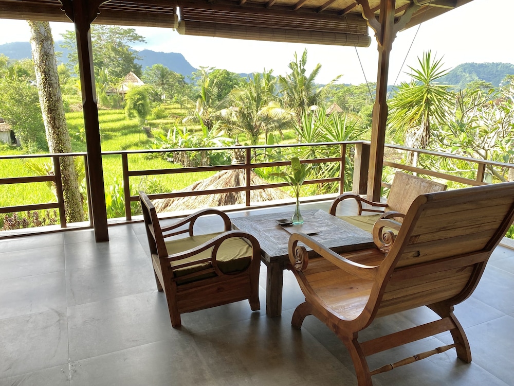 Sawah Indah Villa 72/86