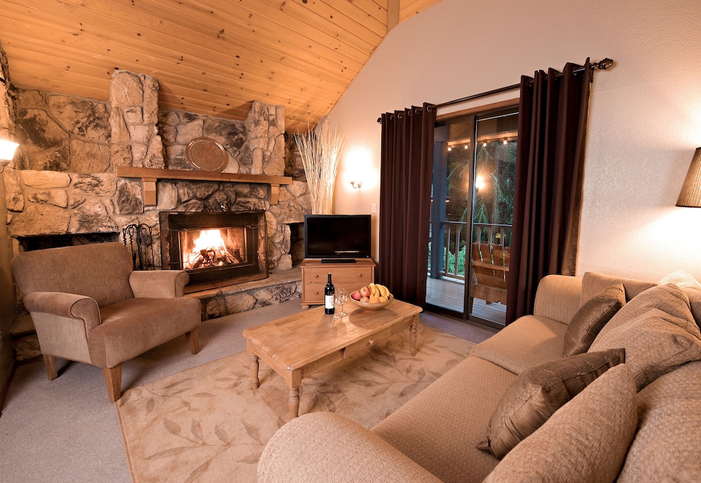 Alta Crystal Resort by Gravity Haus 30/50