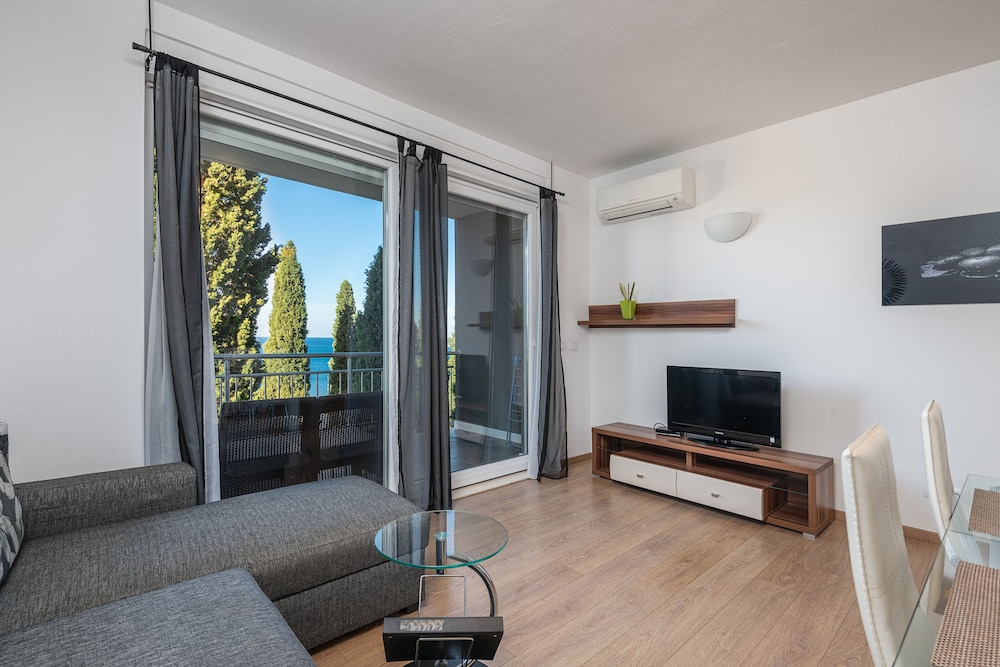 Apartments Didan 33/50