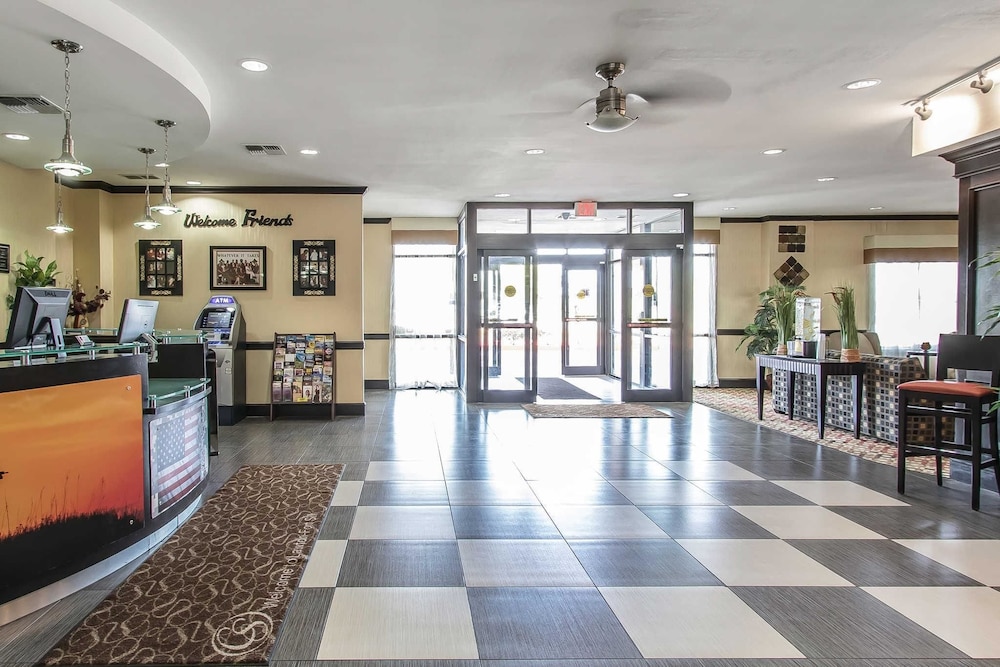 Comfort Suites Lawton Near Fort Sill 11/56