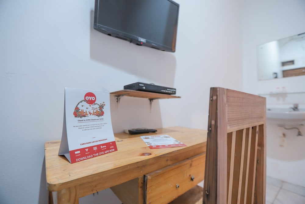 Oyo 150 Harmoni Residence 18/19
