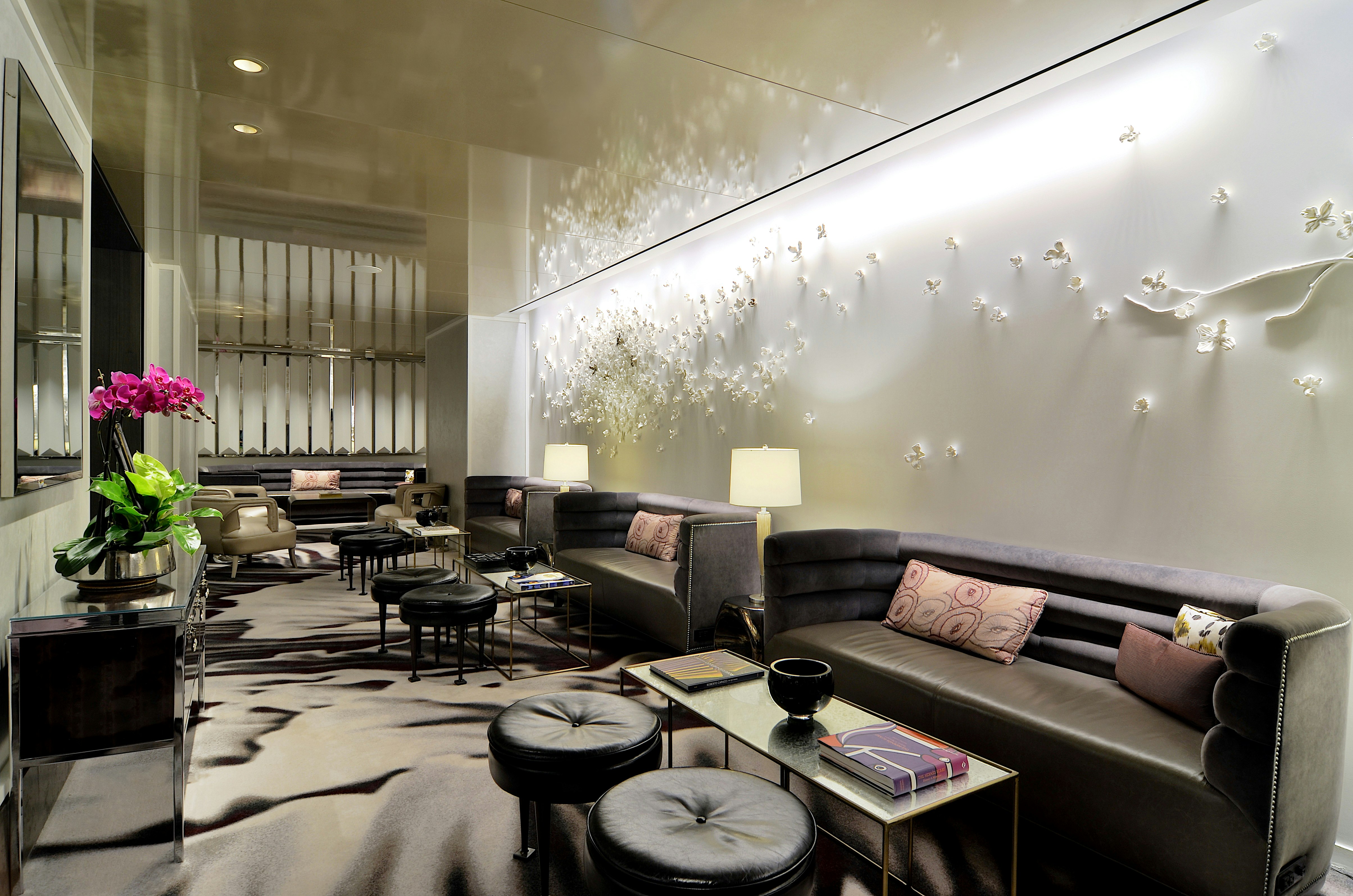 Loews Regency Hotel 49/84