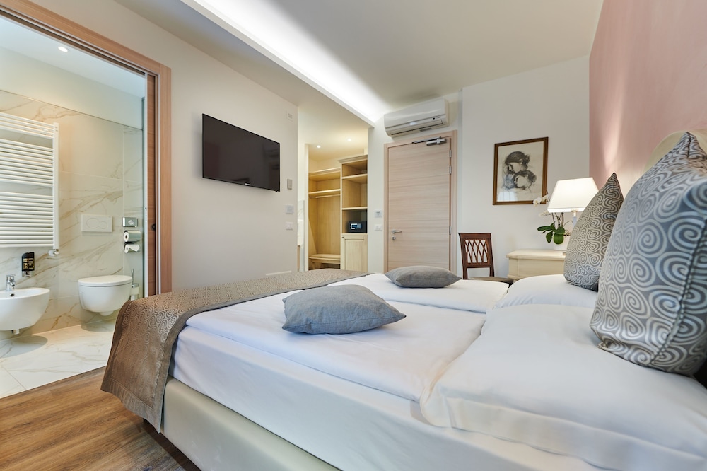 Boutique Hotel Brenzone 19/78