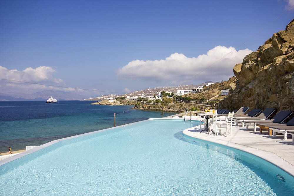 Mykonos Beach Hotel 5/65