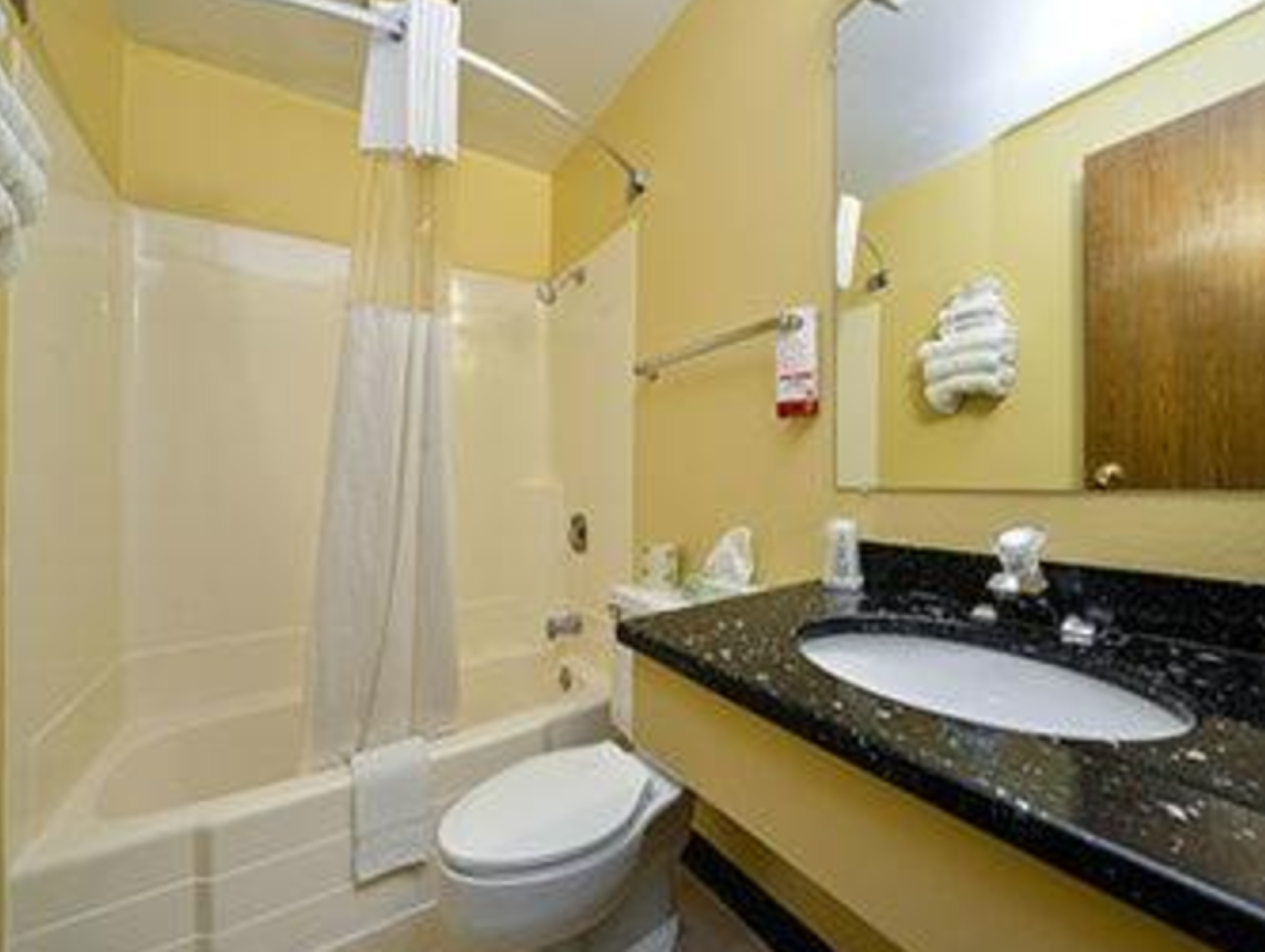 غرفة بسريرين كوين، Super 8 by Wyndham Minot Airport 2/2
