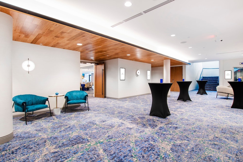 Sheraton Chapel Hill Hotel 46/50