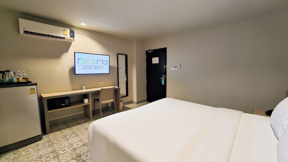 Recenta Suite Phuket Suanluang 18/50