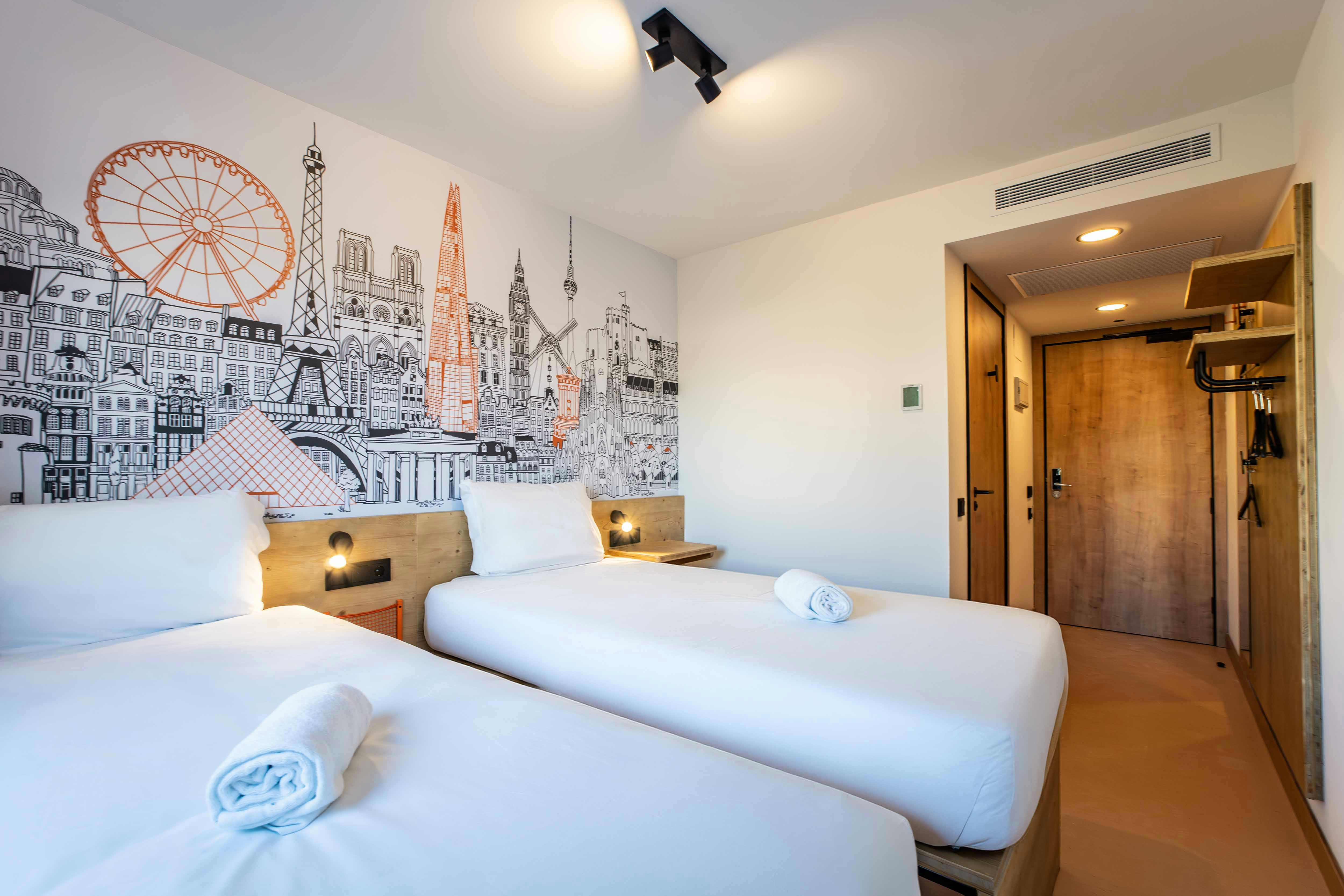 STANDARD, TWIN BEDS
