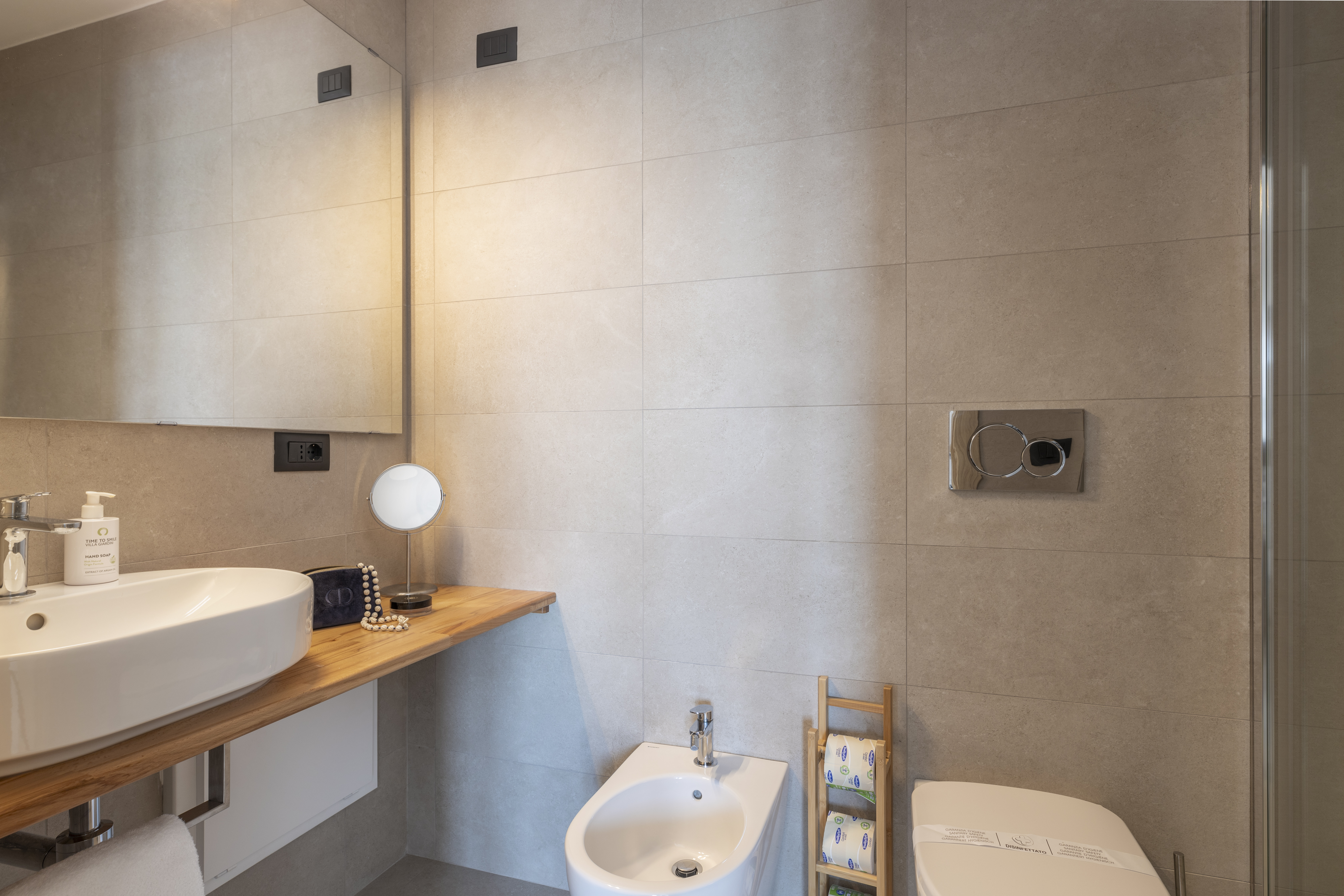 Mono, 2 Double Beds, Pool View, Balcony، Residence Villa Giardini 3/4