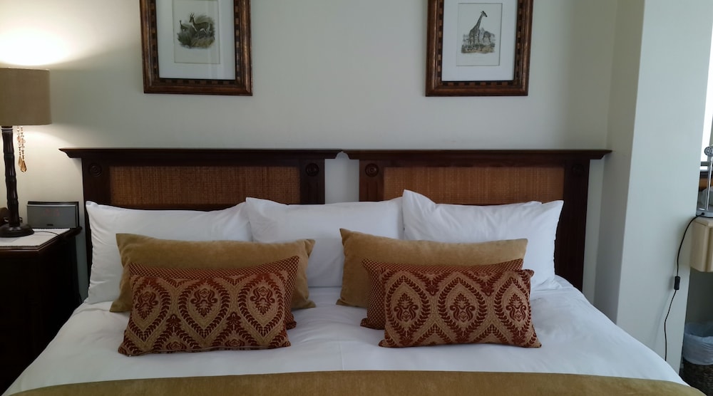 Riversong Guest House 24/76