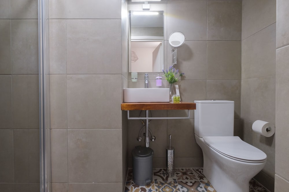 Agora Residence 44/50