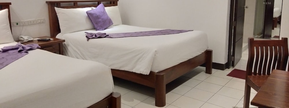 Safari Lodge Baguio By Log Cabin Hotel 22/76