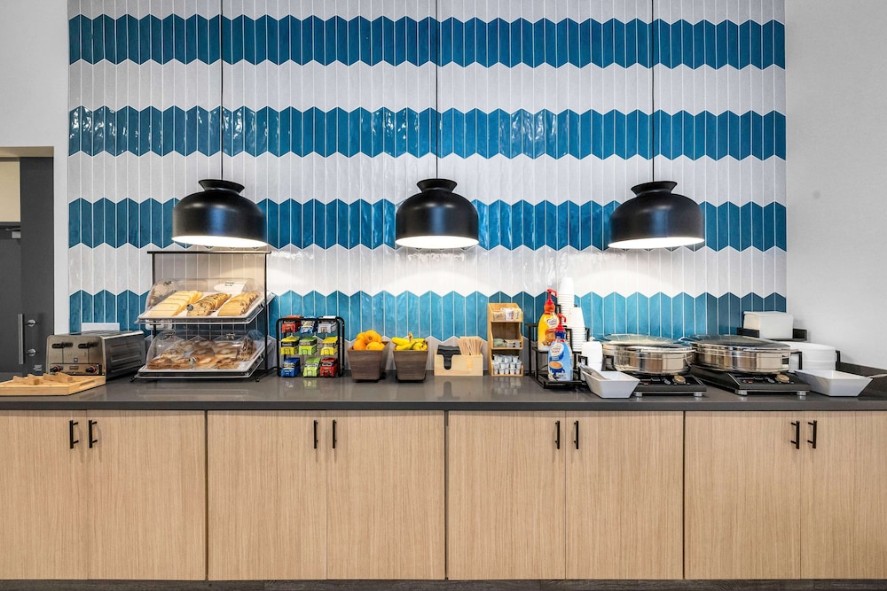 La Quinta Inn & Suites by Wyndham San Jose Silicon Valley 33/50