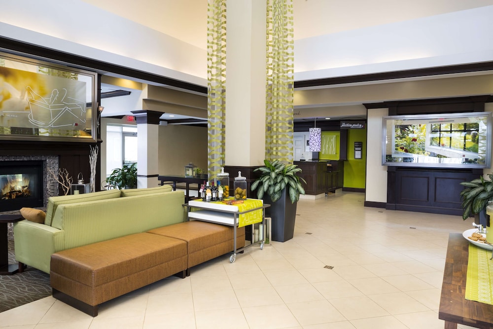 Hilton Garden Inn Hampton Coliseum Central 12/53
