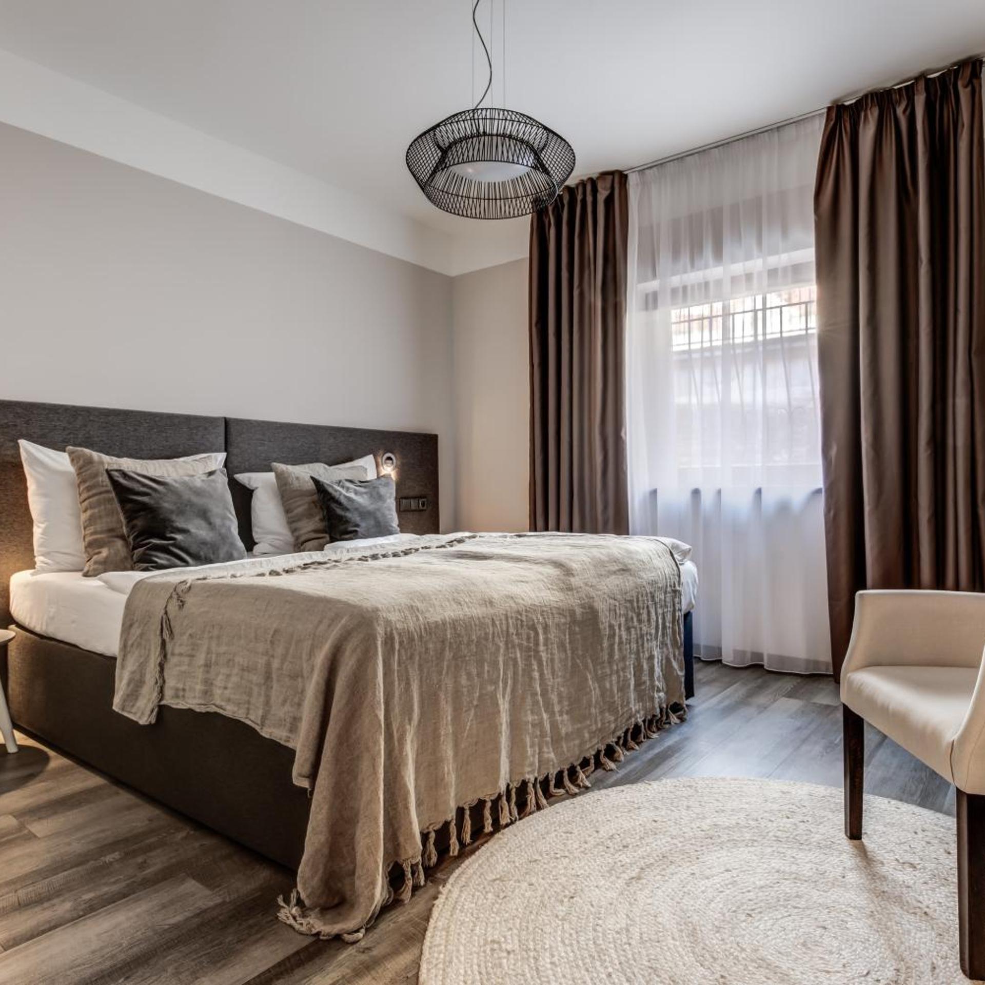 Economy, Double or Twin Bed