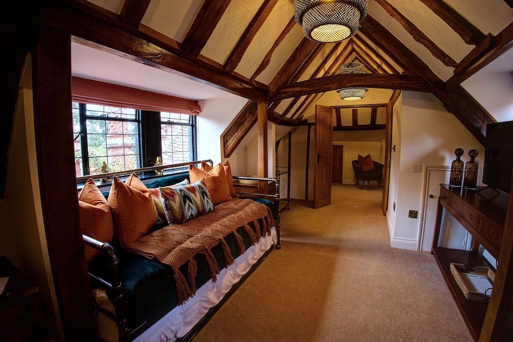 Seckford Hall Hotel Spa 44/64